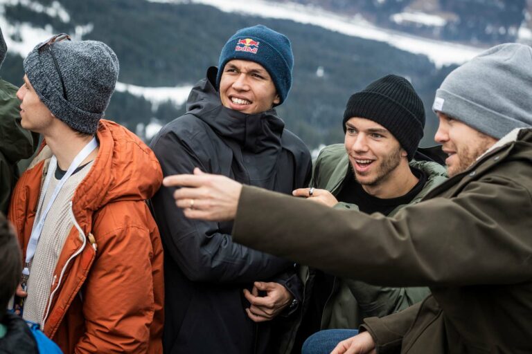 Alex Albon, Pierre Gasly, Sebastian Vettel, alpesi sí, alpesi sí