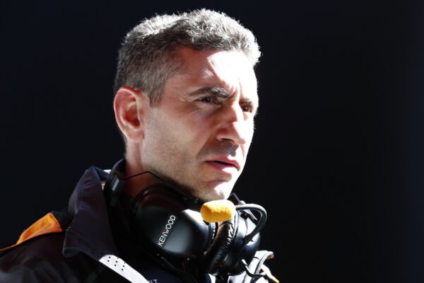 Stella, McLaren, racingline