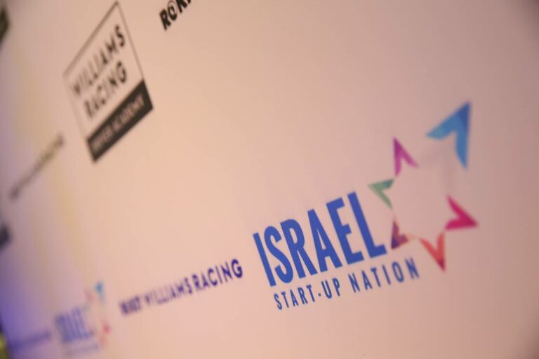 Williams, Nissany, racingline