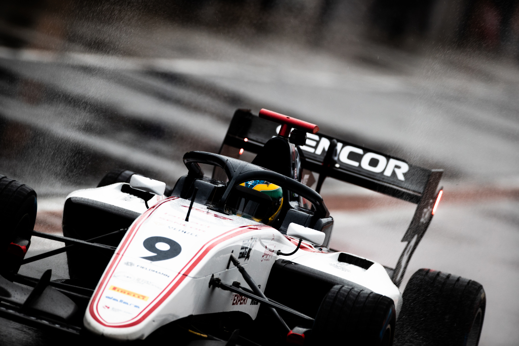 ESportból ismert versenyző lesz David Schumacher csapattársa