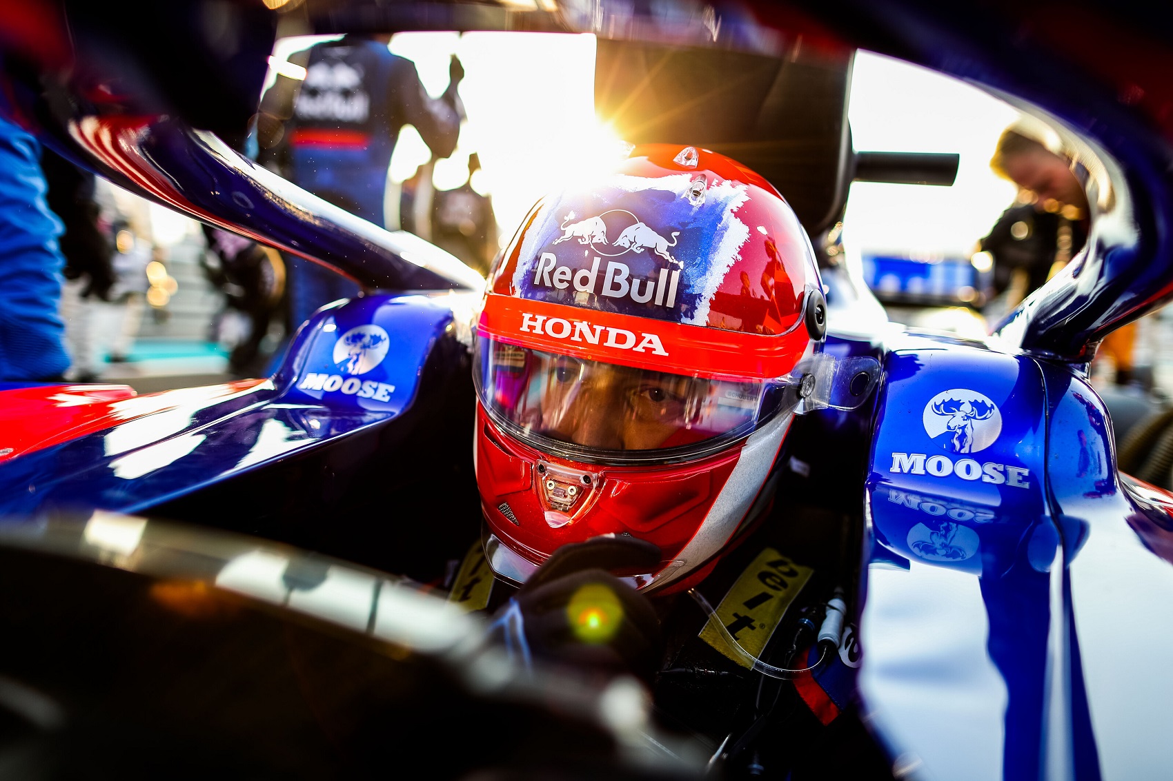 Kvyat, Alpha Tauri, racingline