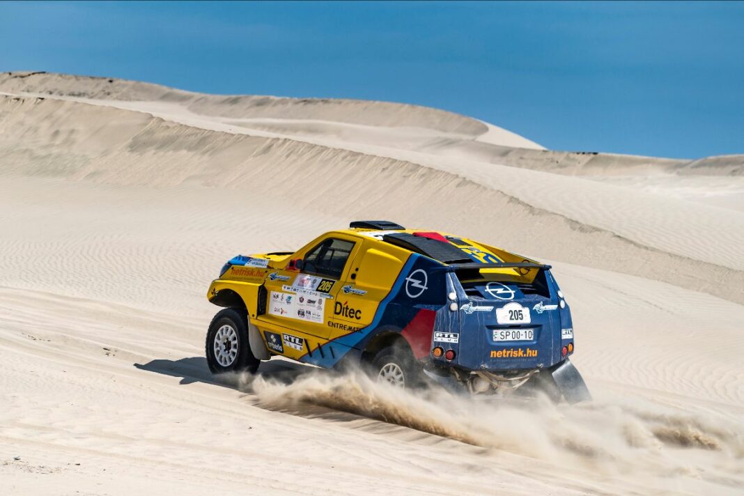 Opel Dakar Team, Szalayék