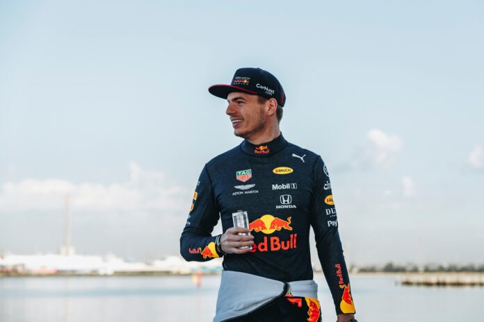 Verstappen, racingline