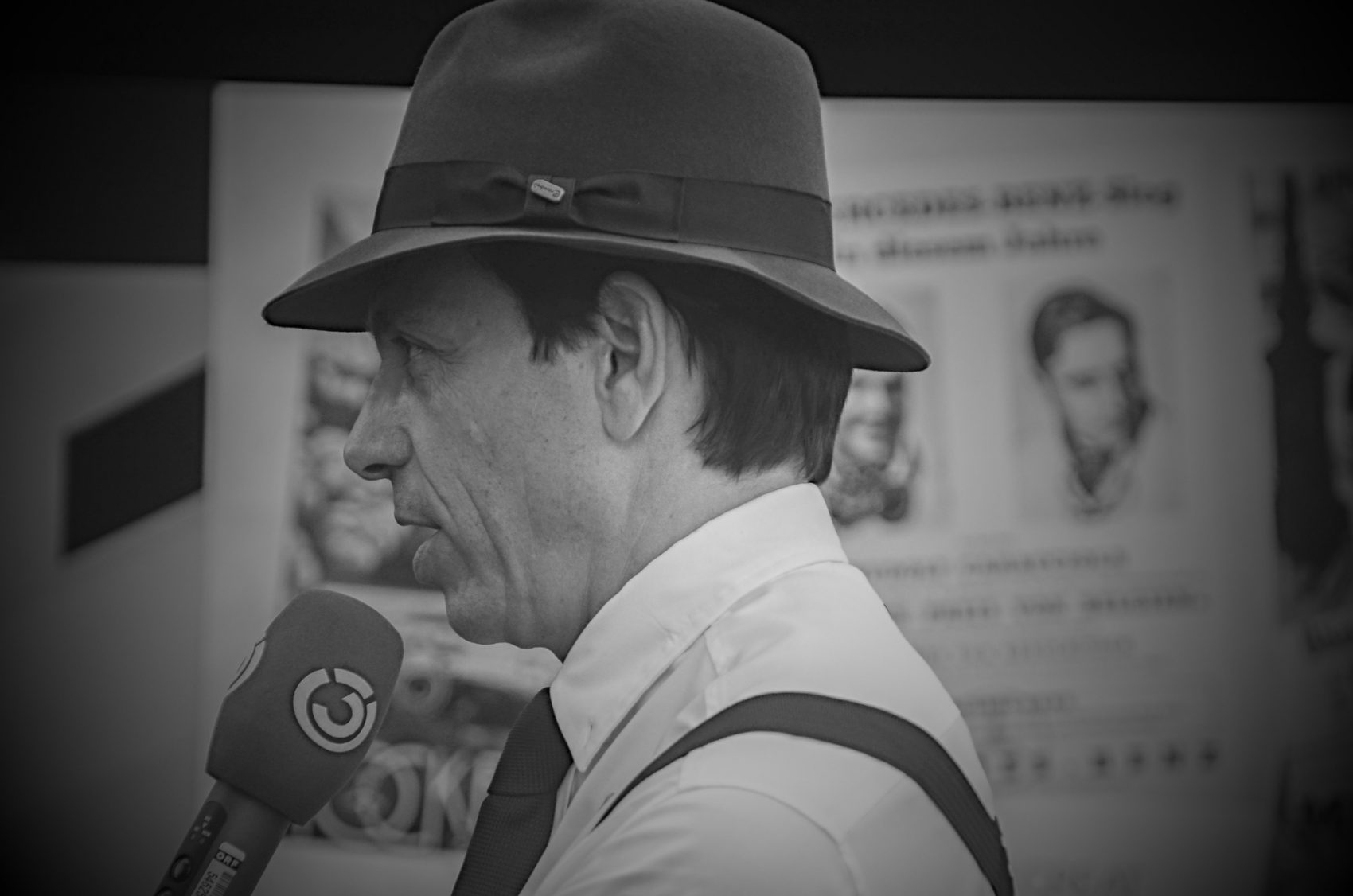 Wolff tagadja, hogy az Aston Martinhoz igazolna