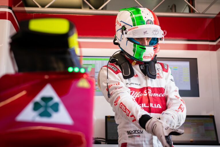 Giovinazzi racingline.hu