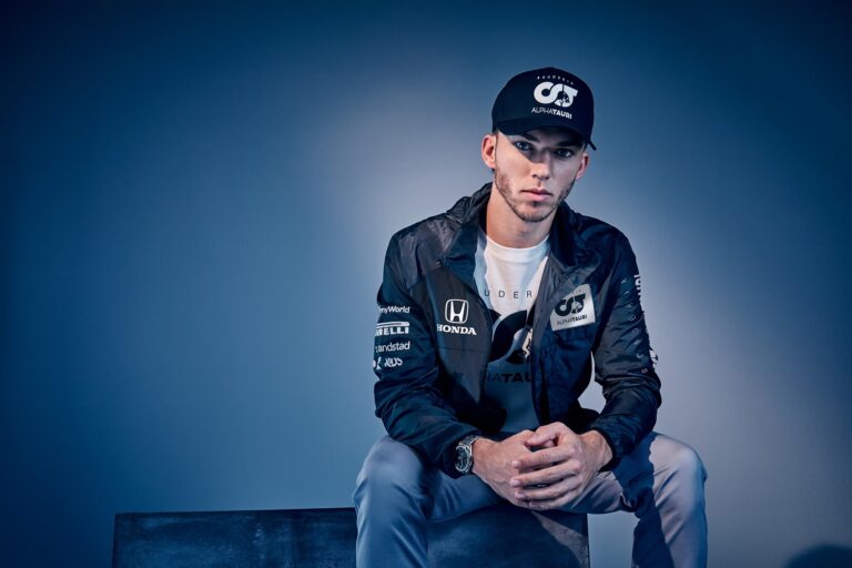 Létrejött a „gazdagok Instagramja”, Gasly is regisztrált
