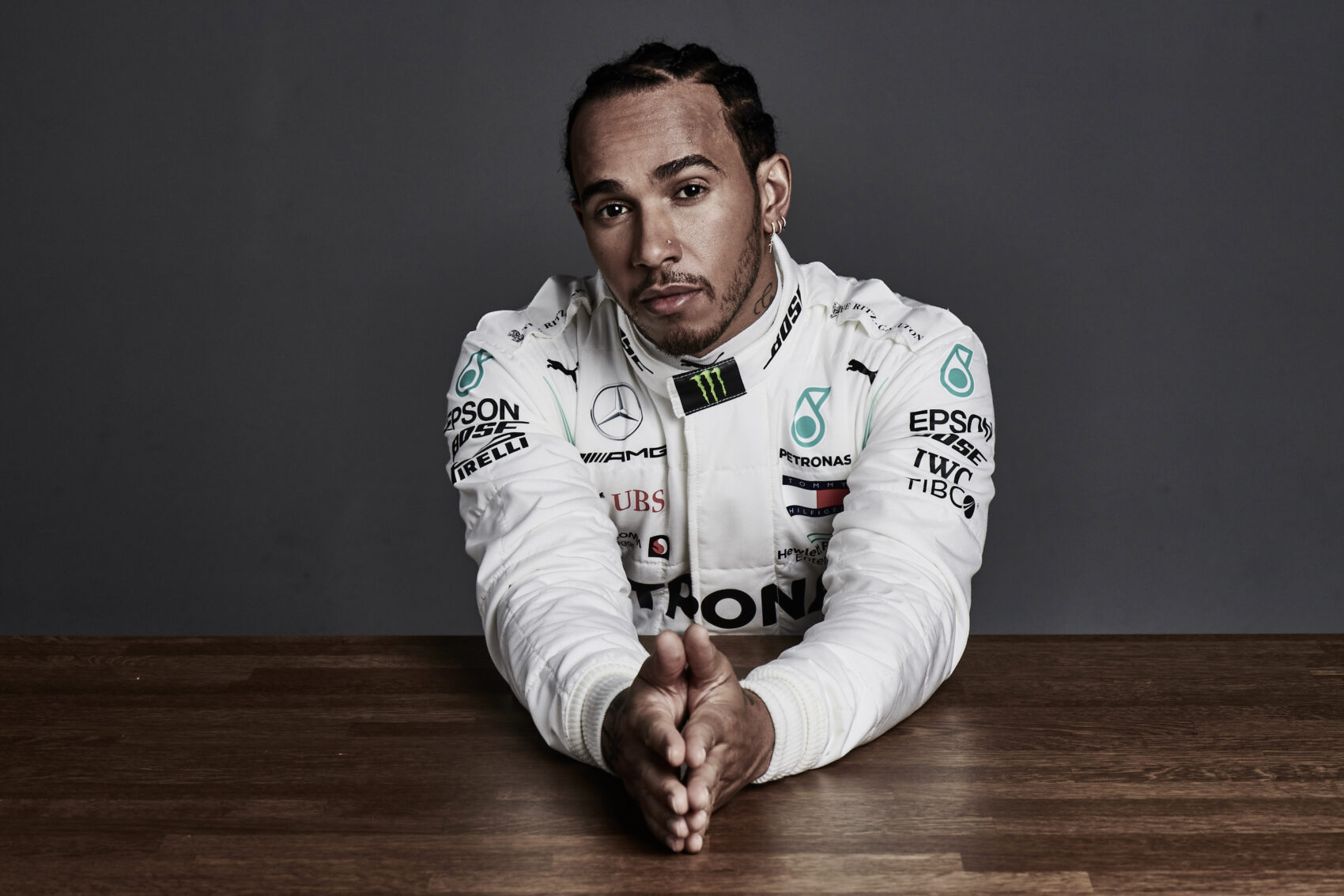 Hamilton: Nem a pályán lévő ellenfelek fogják a legnagyobb kihívást jelenteni számomra