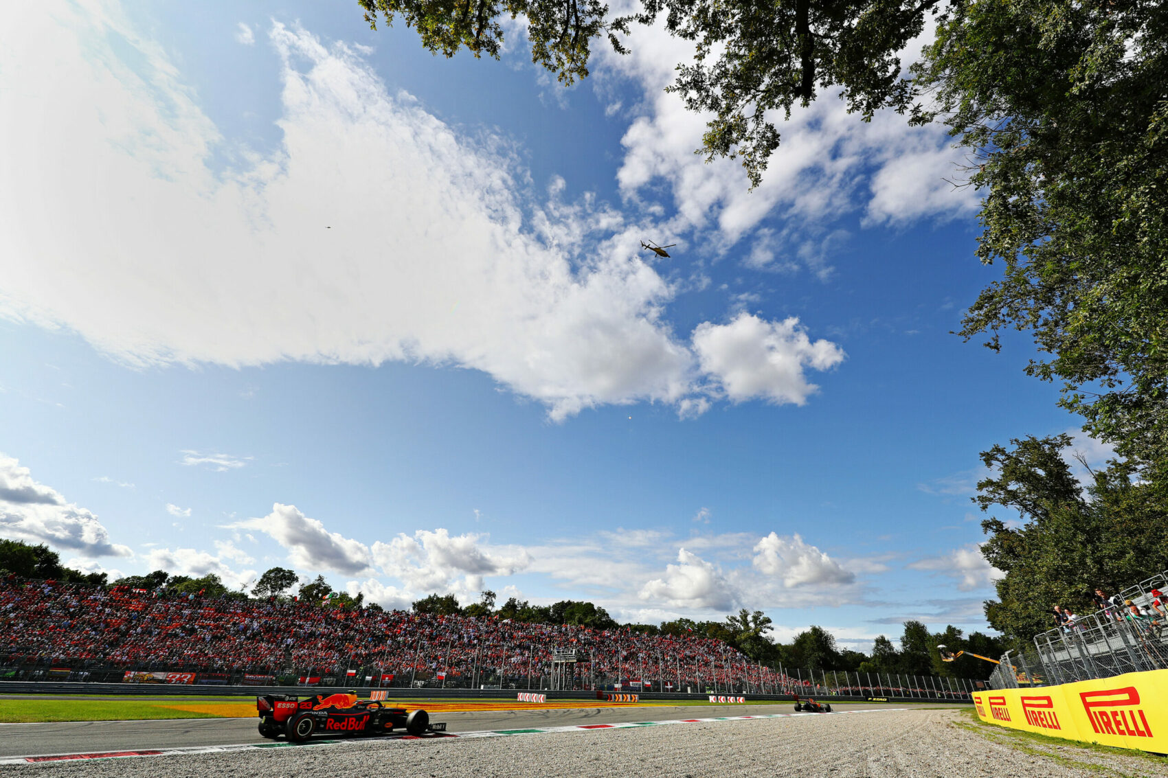 Három versenypálya szerződése is meghosszabbodott a Forma-1-gyel