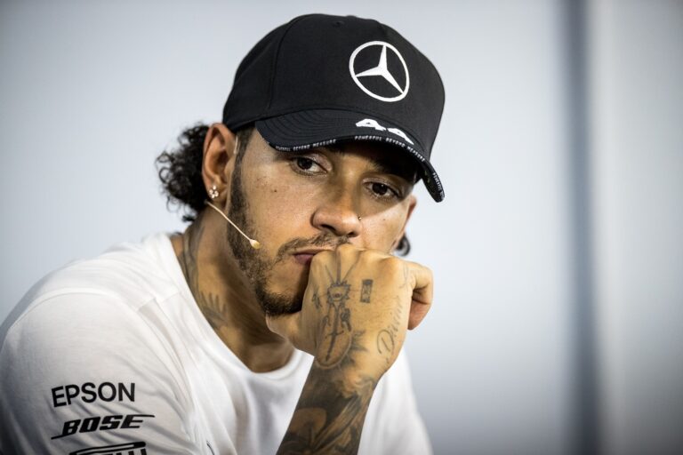 Lewis Hamilton, Mercedes, racingline