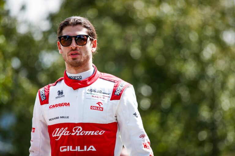 Giovinazzi racingline.hu