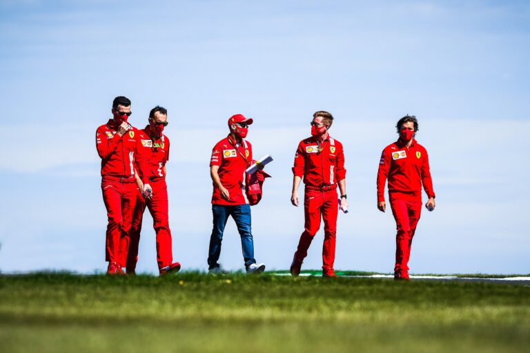 Sebastian Vettel, Ferrari, racingline