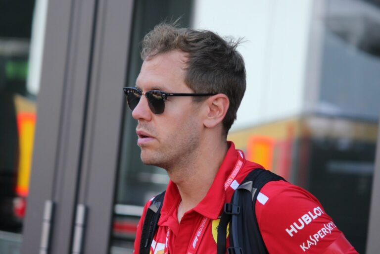 Sebastian Vettel, Ferrari, racingline