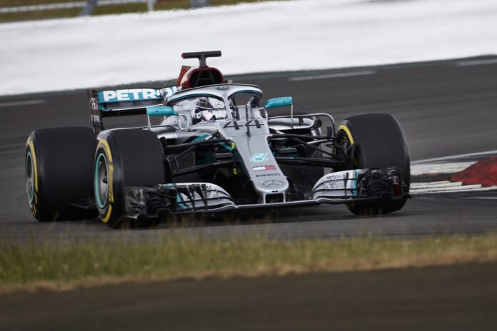 Lewis Hamilton, Mercedes, racingline