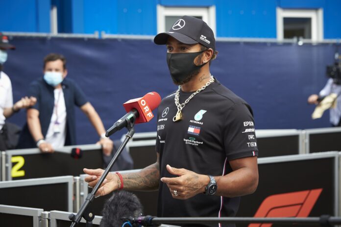 Lewis Hamilton, Mercedes, racingline