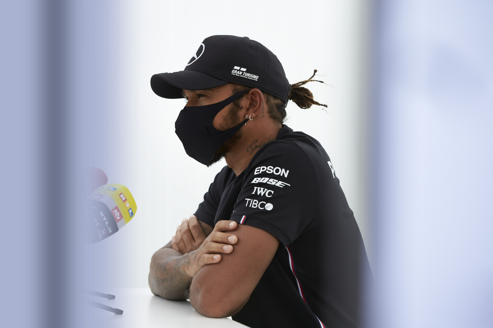 Hamilton tisztázta korábbi, félreértett Instagram posztját