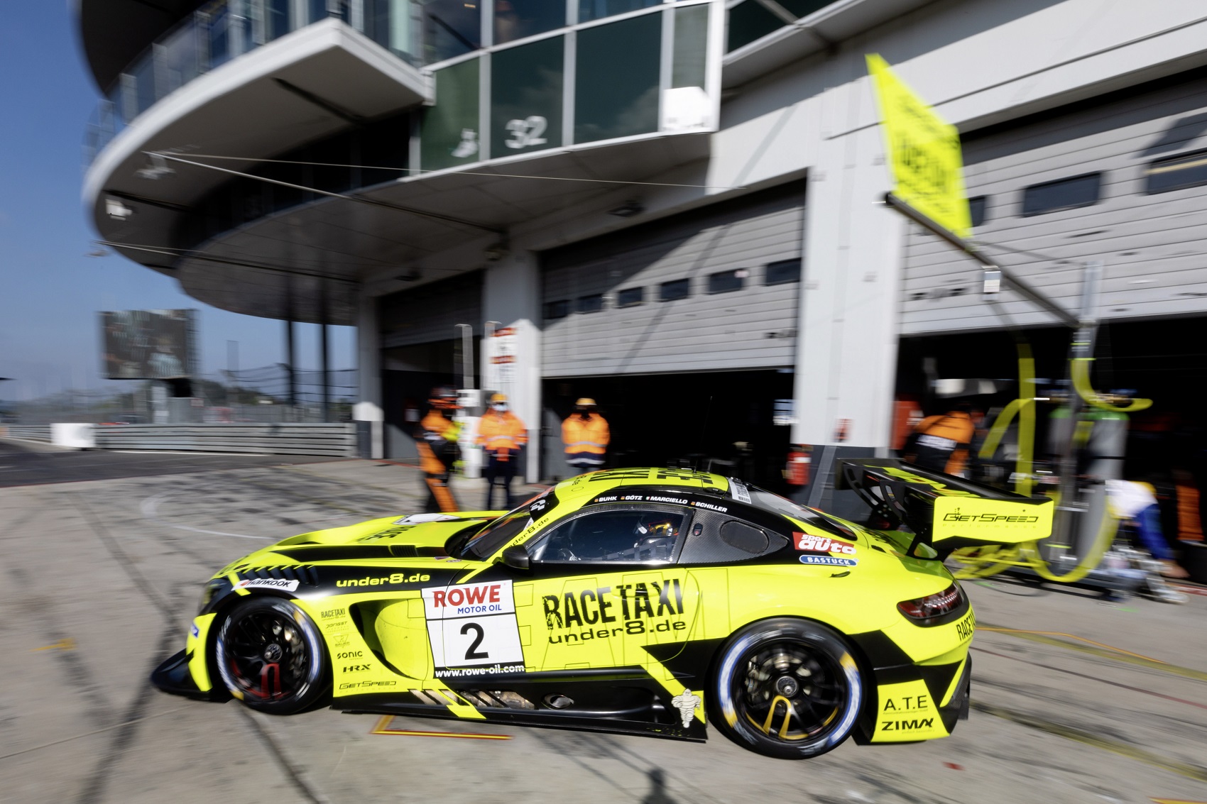 A Mercedes GT3-as autóját tesztelte a világbajnok német labdarúgó