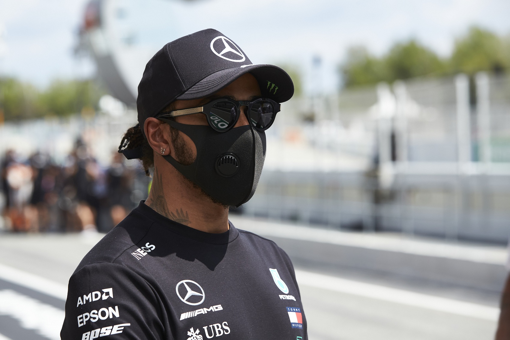 Hamilton nem elégedett: Én vagyok az egyetlen fekete versenyző az F1-ben