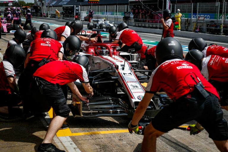 „Brutális” hetek előtt áll az Alfa Romeo Racing