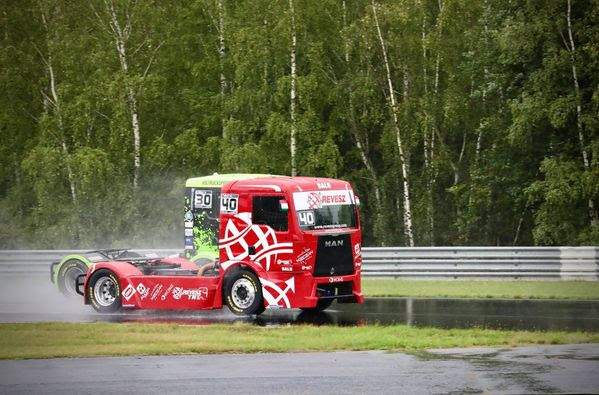 Kiss Norbi: Ezúttal is Pole, és dobogó Csehországban!