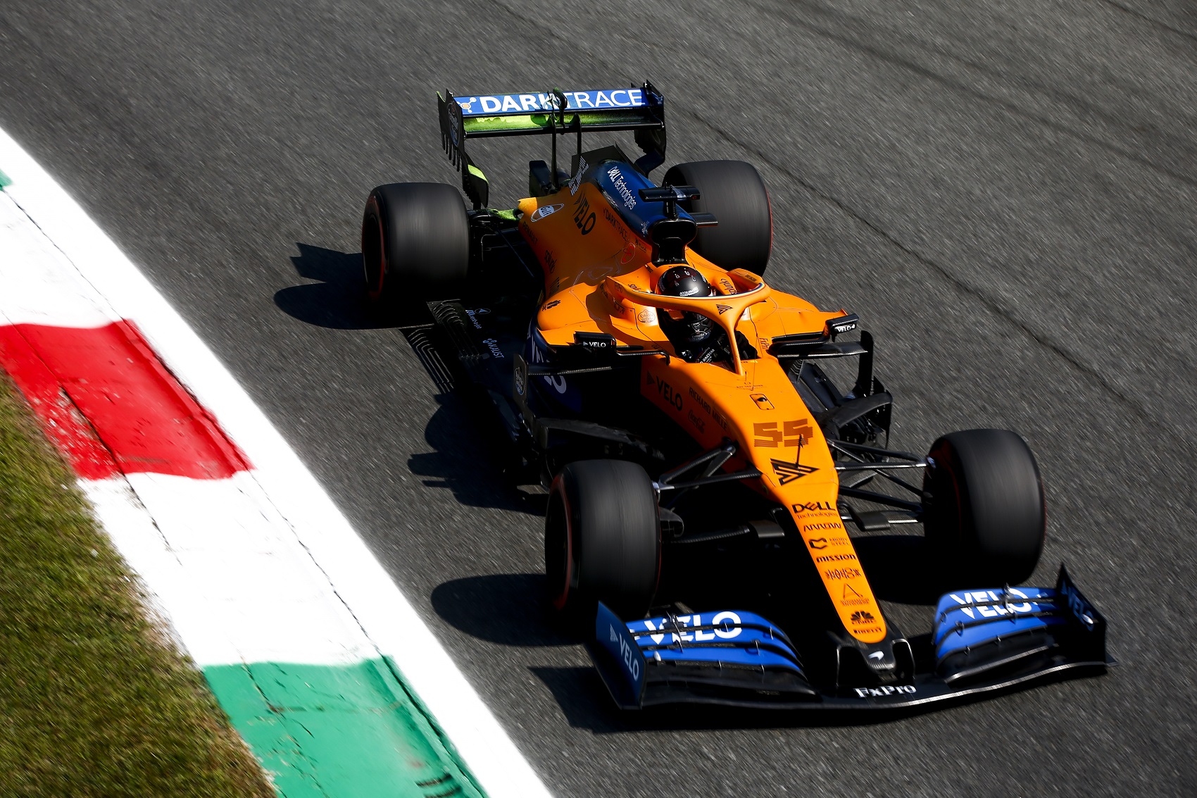 Sainz és Norris követi a leggyorsabb Bottast, az időmérő előtt