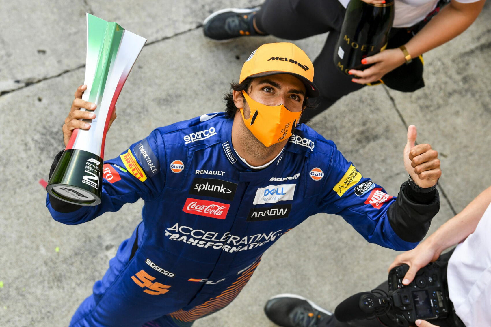 Seidl: A Ferrari ezért tette le a voksát Sainz mellett