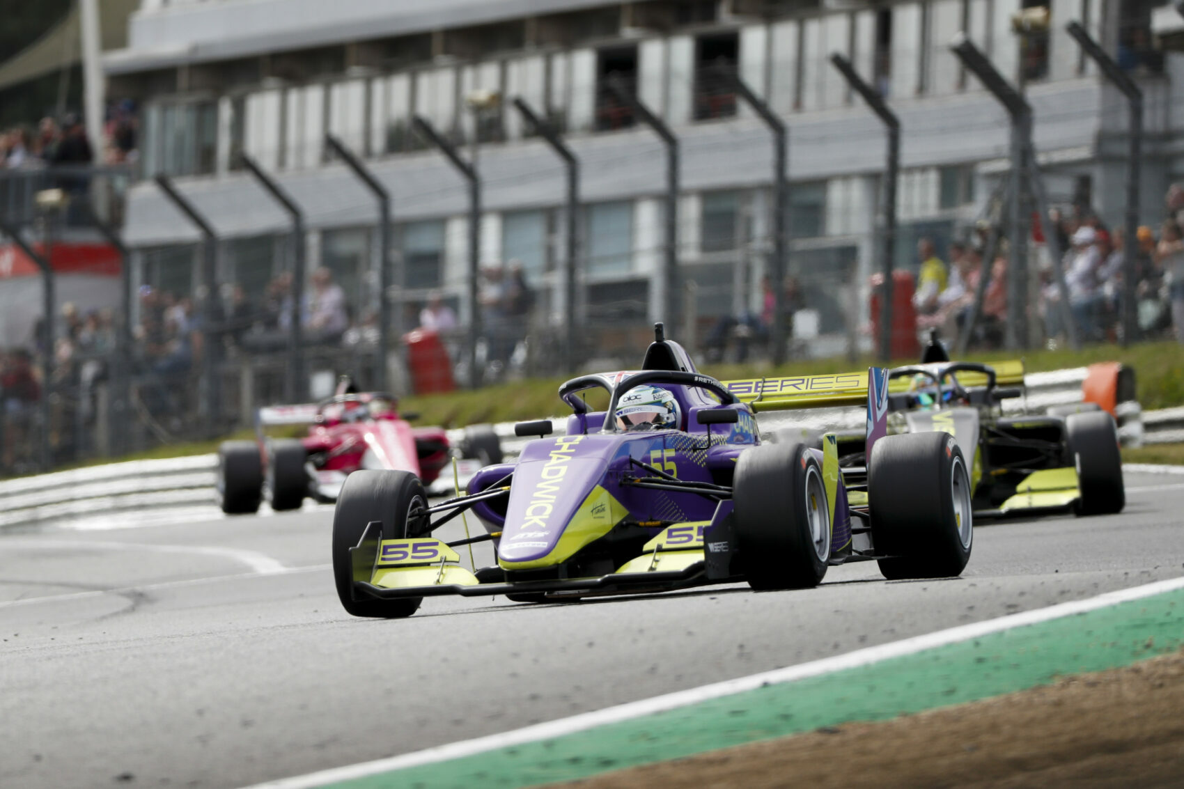 W Series, racingline