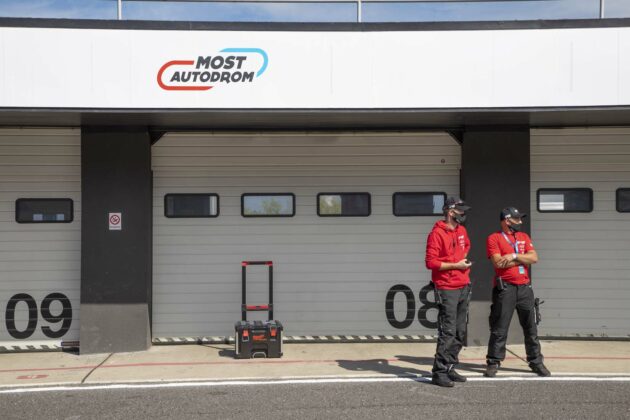 R&eacute;v&eacute;sz TRT