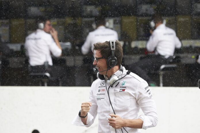 Toto Wolff, Mercedes, racingline