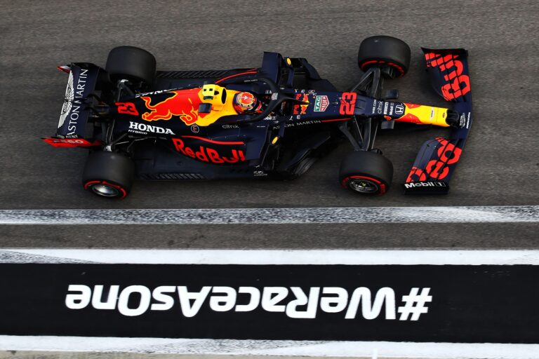 Alex Albon, Red Bull, racingline, honda