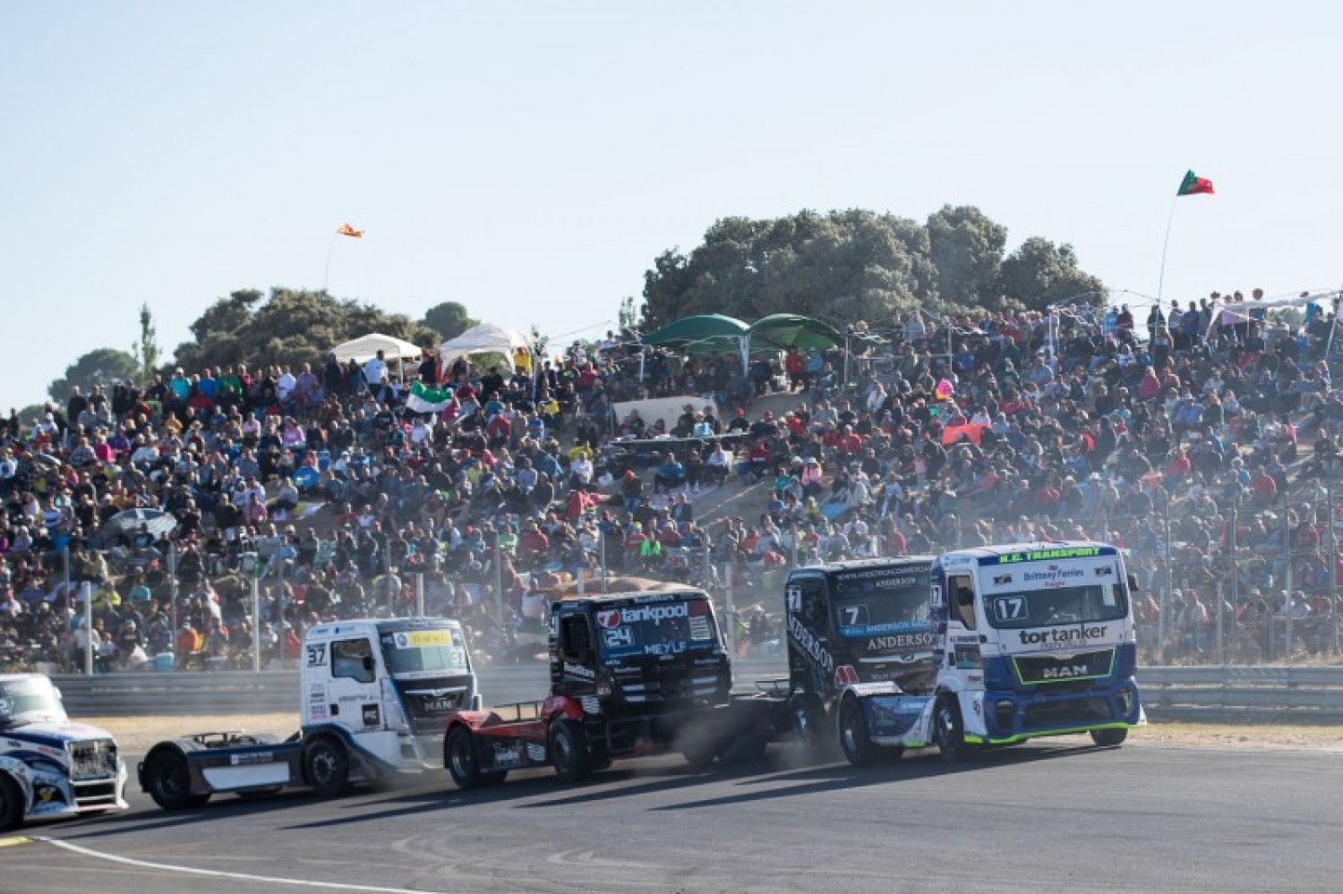 Hivatalosan is elmarad két versenyhétvége: Zolder, és Jarama is!
