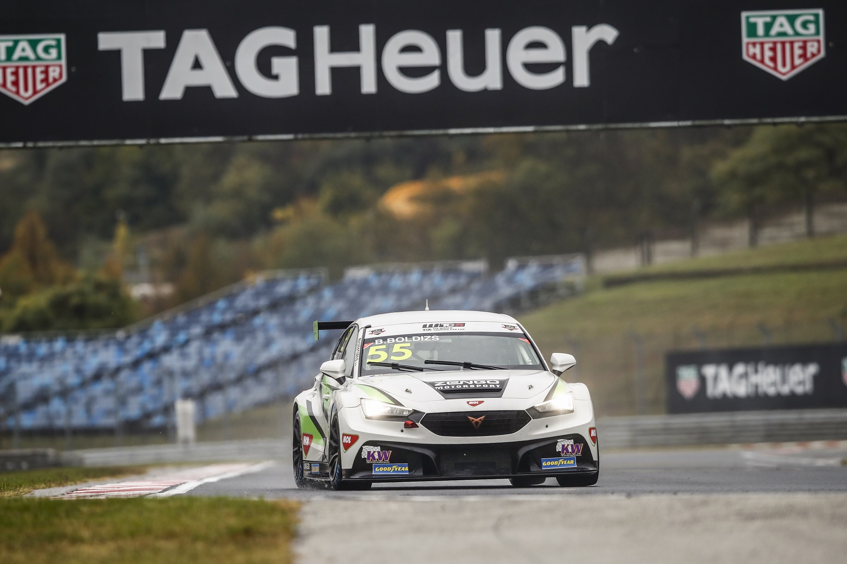 Magyar pole a Ringen! Boldizs élről kezdi a második WTCR futamot!