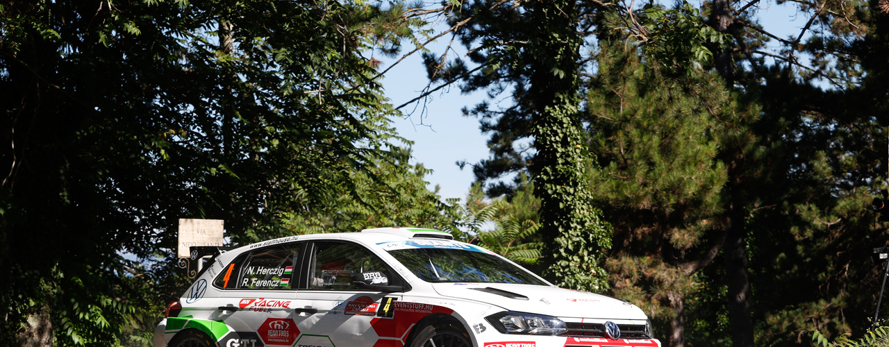 Herczig Norbert, Ferenc Ramón: Csak semmi taktika!