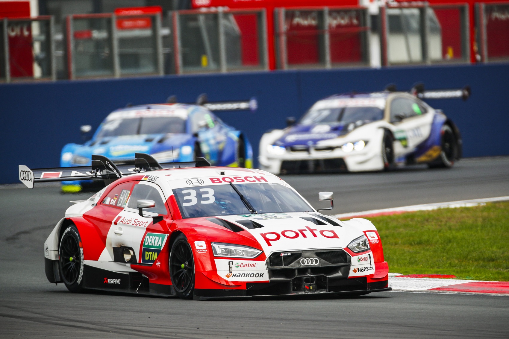 Változás történt a bajnokság élén a DTM-ben!