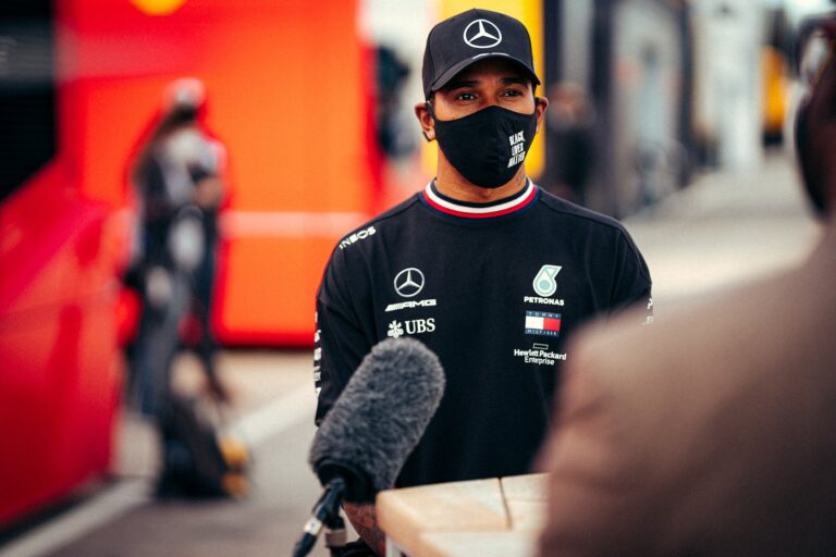 Lewis Hamilton, Mercedes, racingline