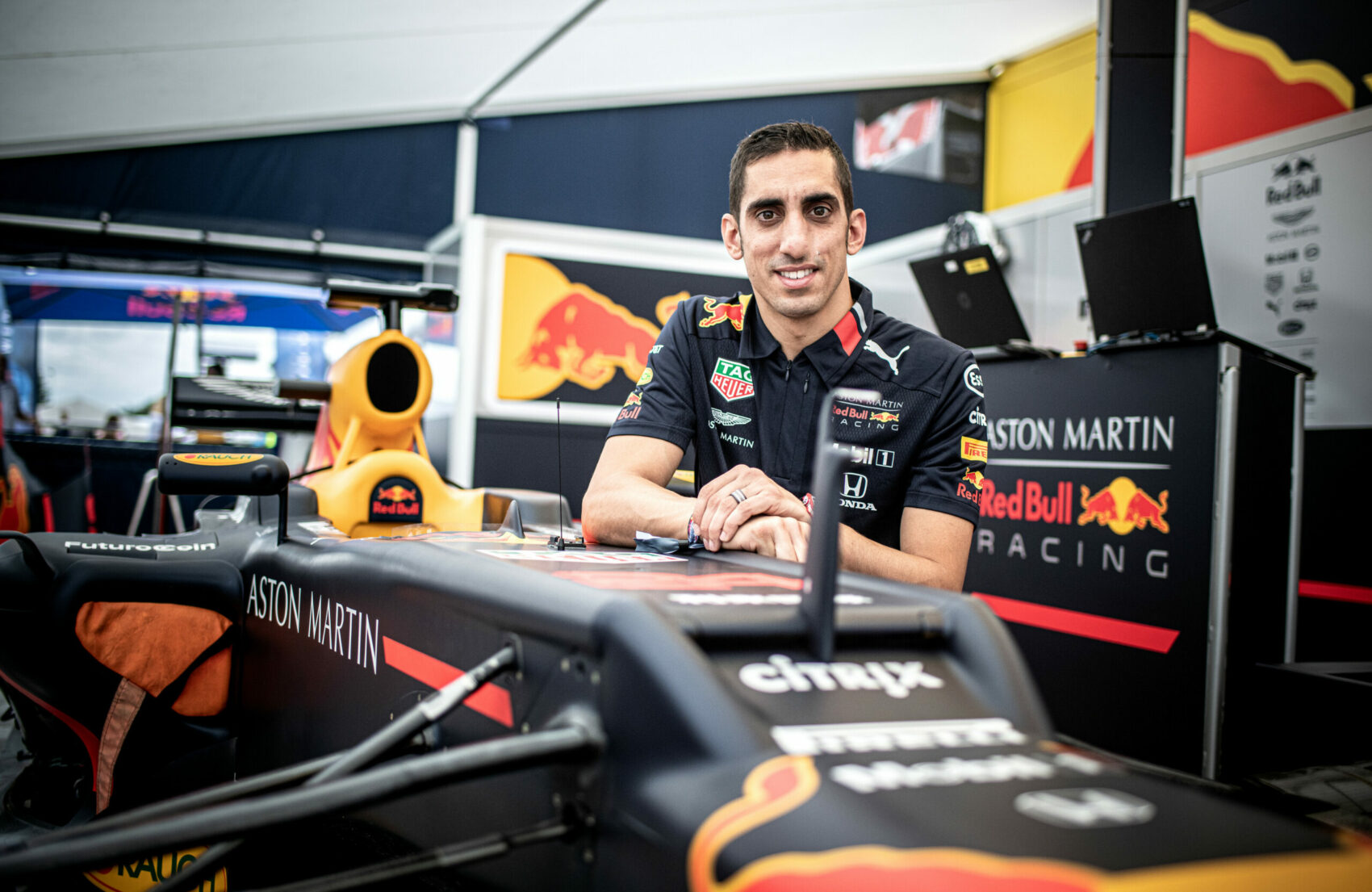 Tartalékot cserél a Red Bull: Buemi váltja Camarát