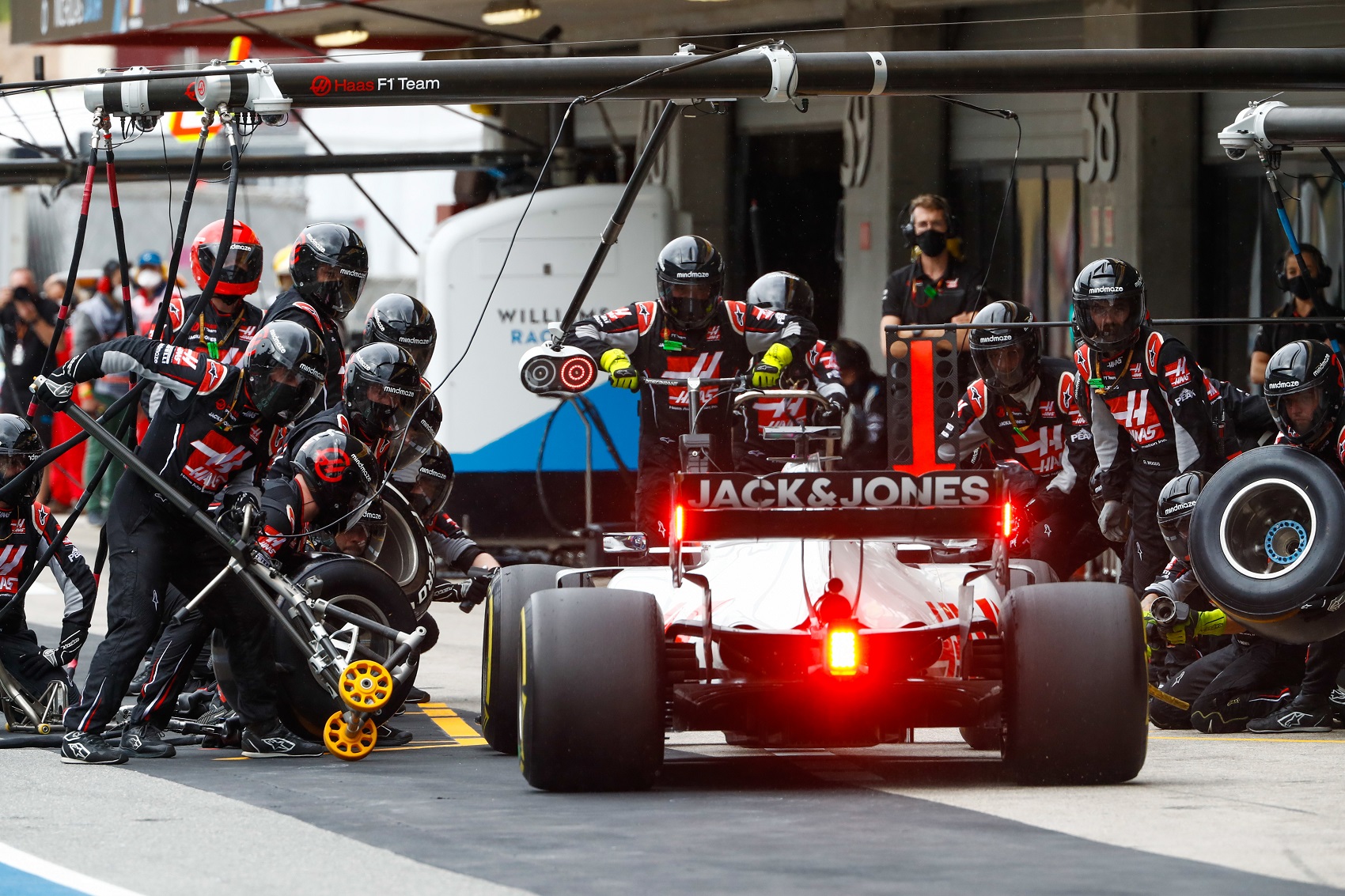 A Haas most már hamarosan tényleg bejelenti a versenyzőit 2021-re