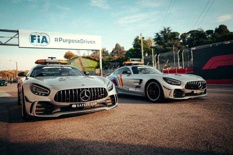 Safety Car, Mercedes, racingline,