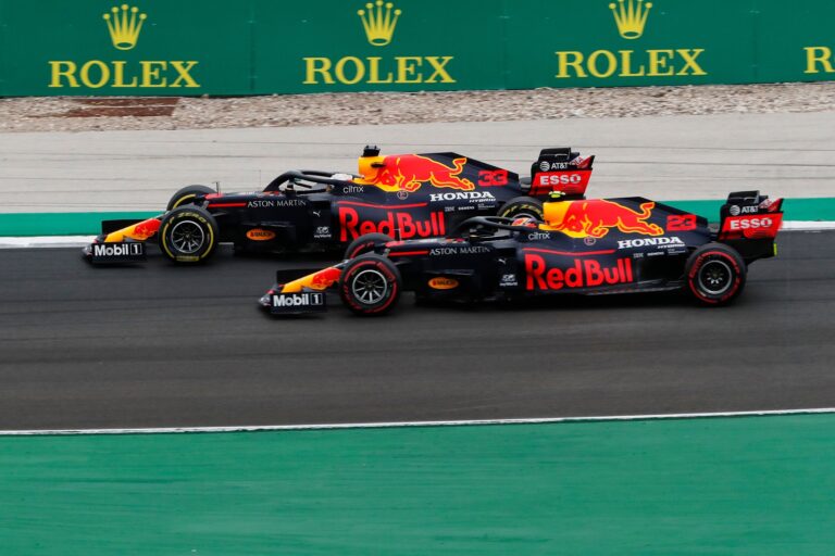 Max Verstappen, Alexander Albon, Red Bull, forma-1