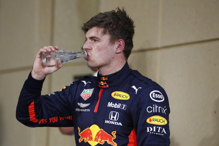 Max Verstappen, Red Bull, racingline