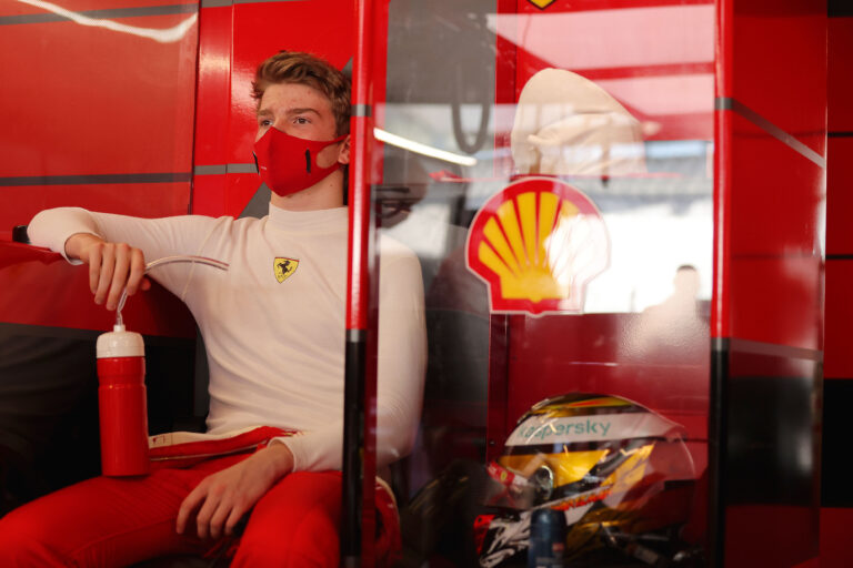 Shwartzman, racingline