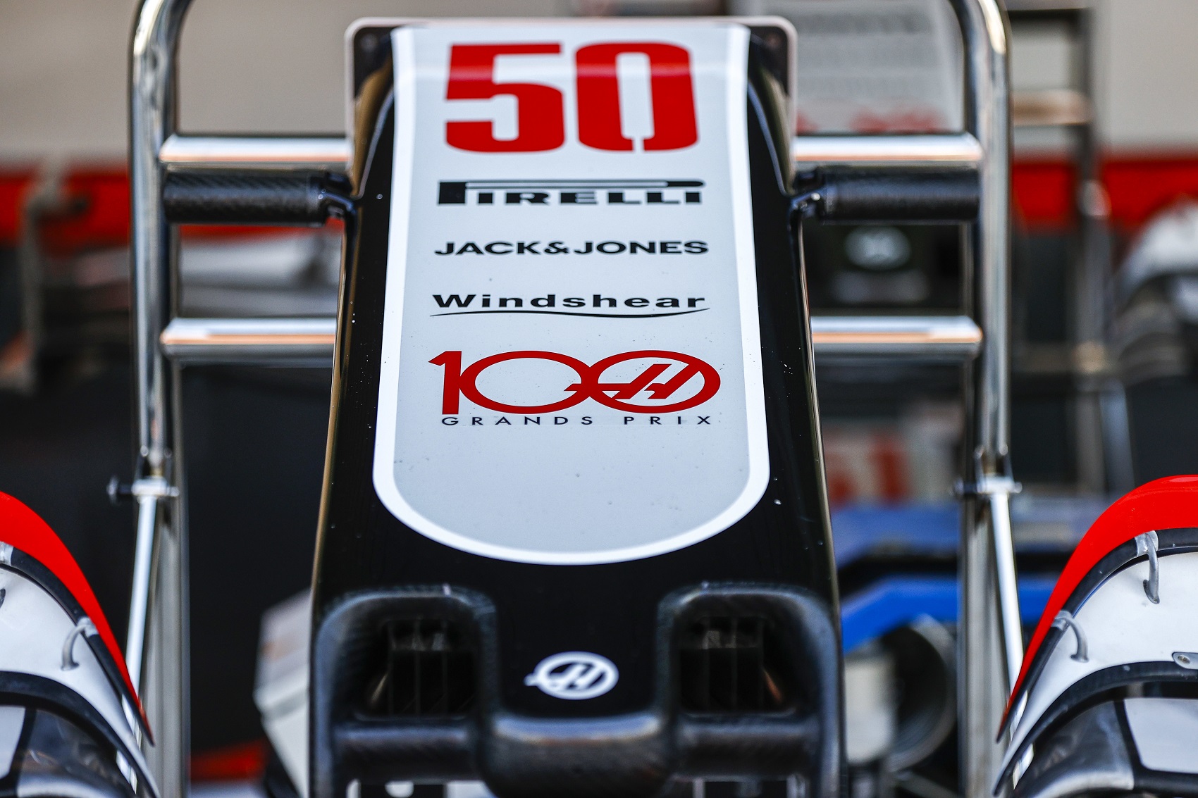 A Haas távozó szponzora most már felszólalt Mazepin ellen