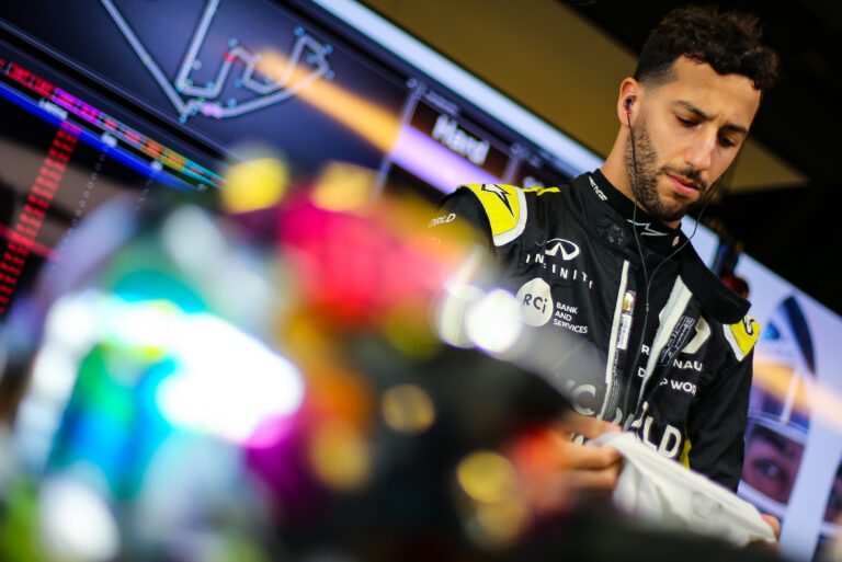 Ricciardo, racingline