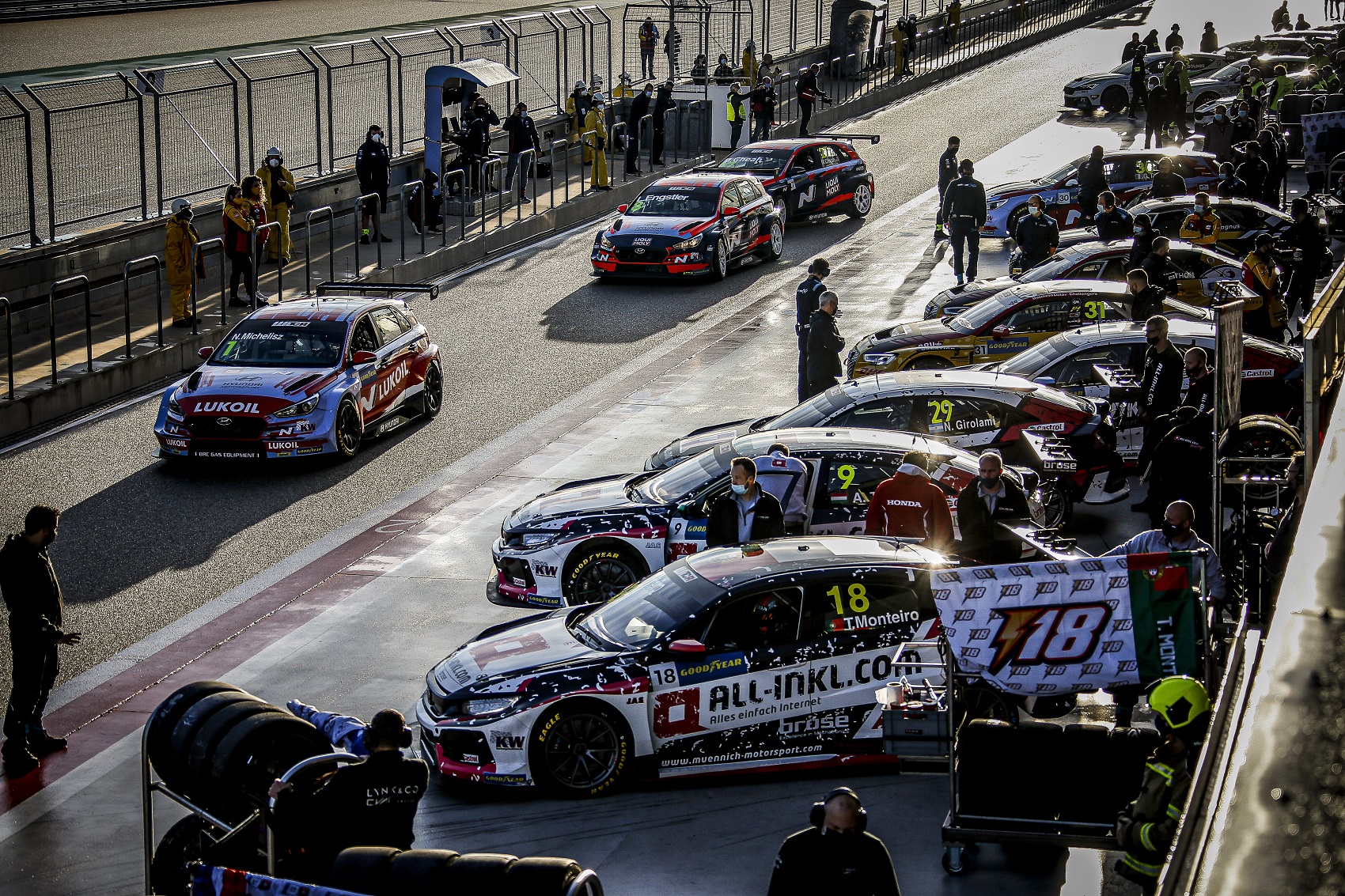 Tassi marad, a Honda bejelentette a WTCR-es felállását 2021-re!