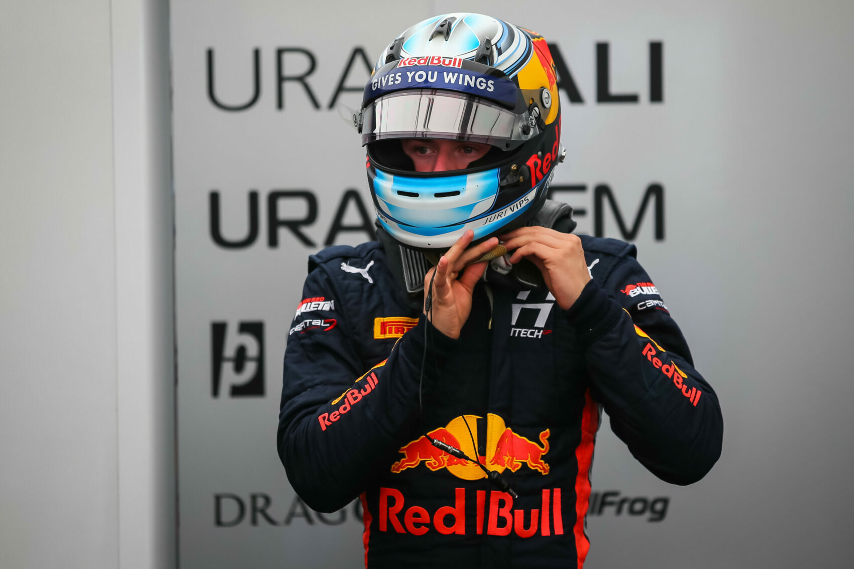 A Hitech Red Bull juniorokkal vág neki 2021-nek