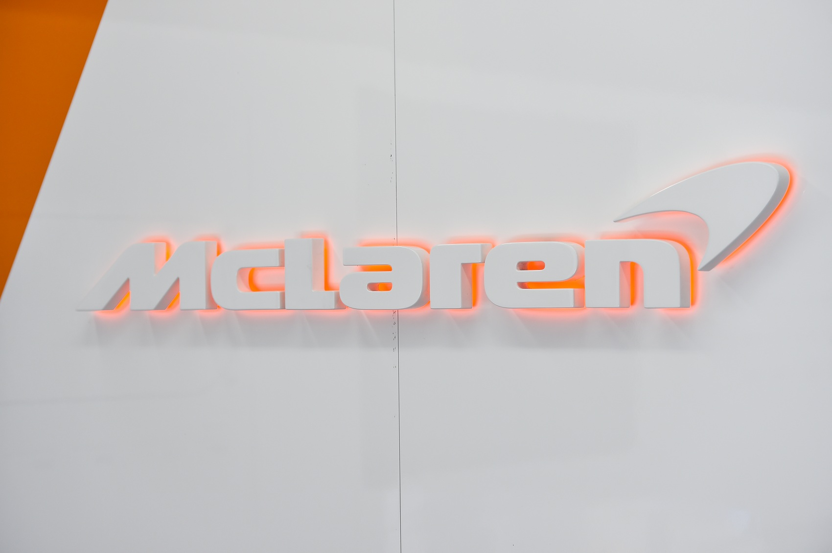 McLaren logo