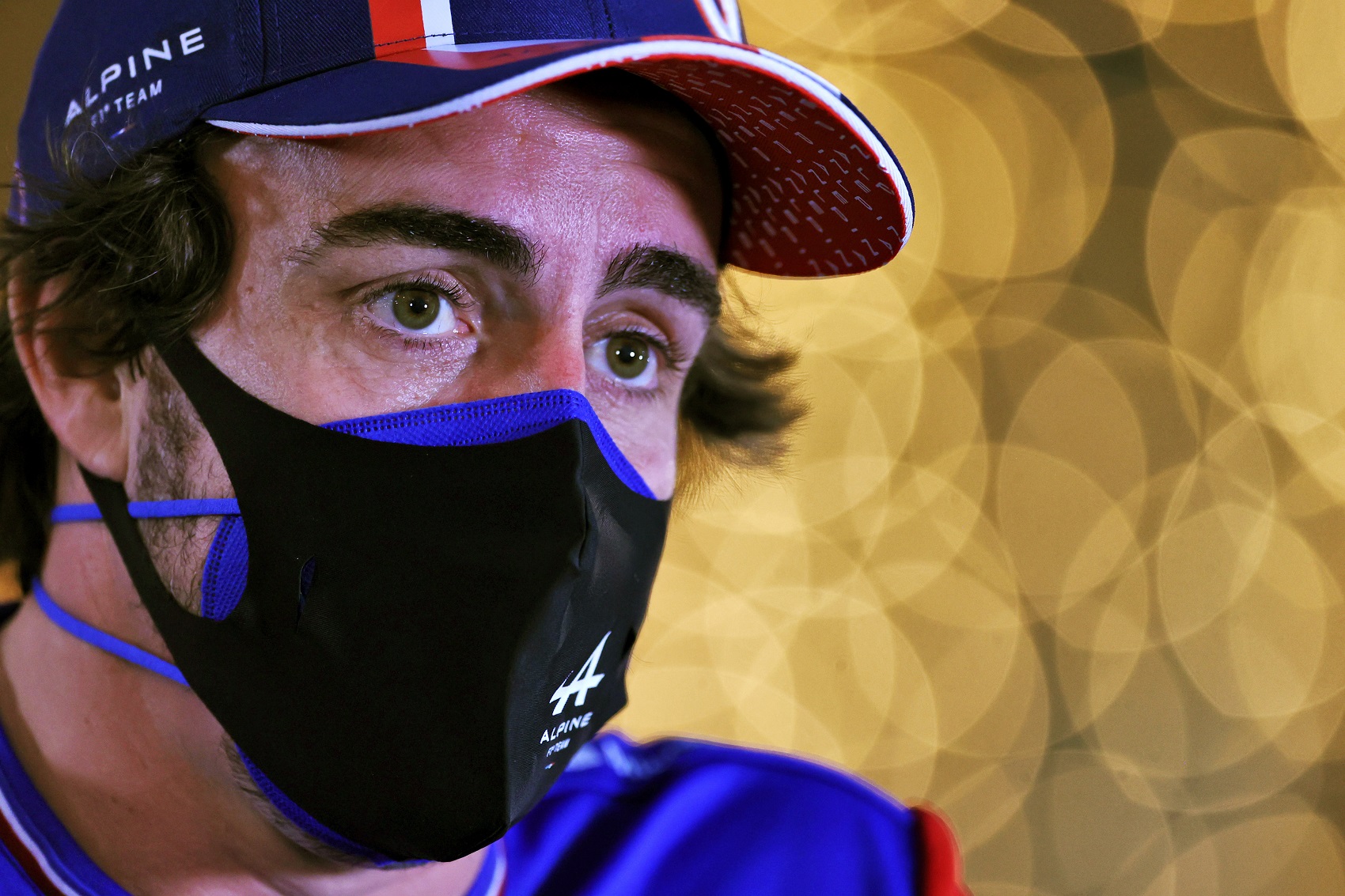 Egy szendvics csomagolása okozta Alonso kiesését