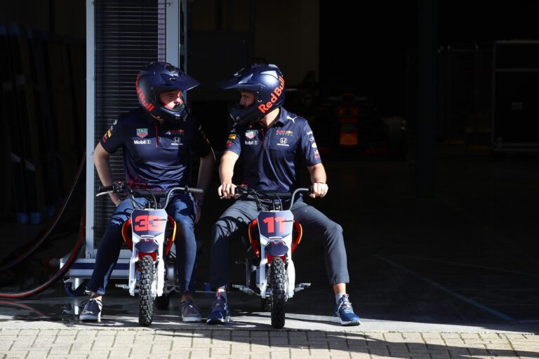 sergio perez, max verstappen
