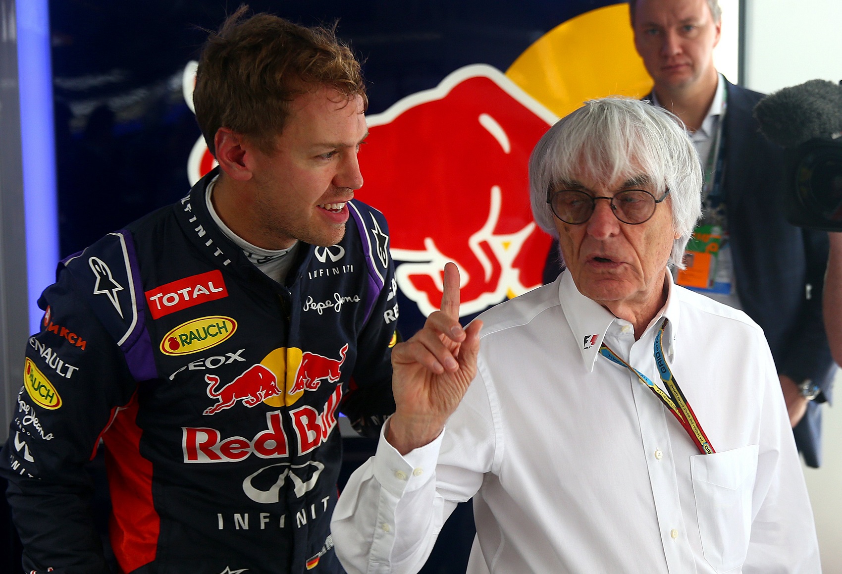 Ecclestone: Soha nem volt még ilyesmi a Ferrarinál