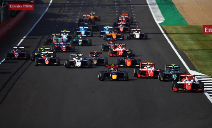 F3, Formula 3, Silverstone, racingline.hu