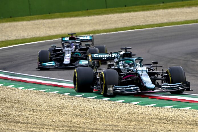 Lance Stroll, Lewis Hamilton, Aston Martin, Mercedes